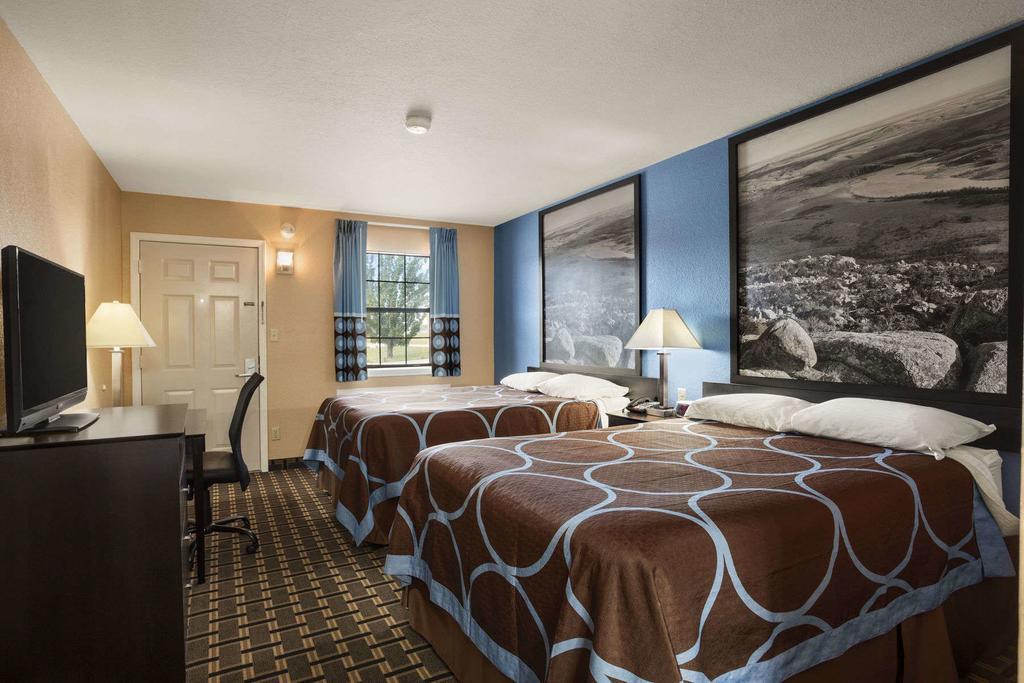 ซูเปอร์ 8 บาย วินด์แฮม เฮนรีเอตทา Motel Henryetta ภายนอก รูปภาพ